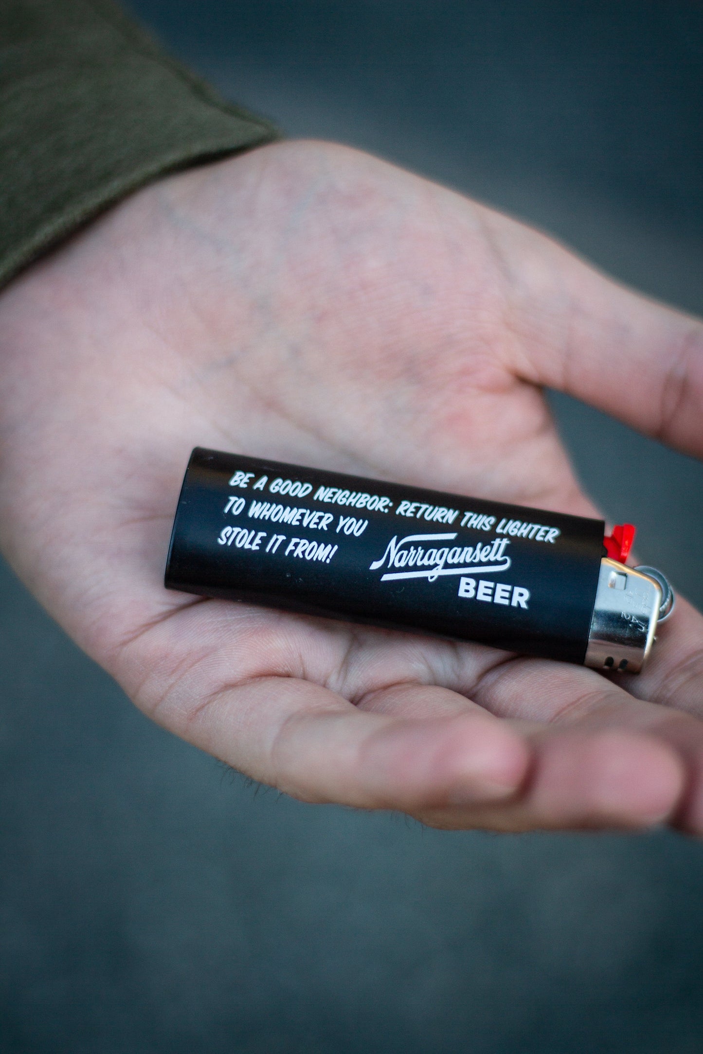 Hi(gh) Neighbor Lighter