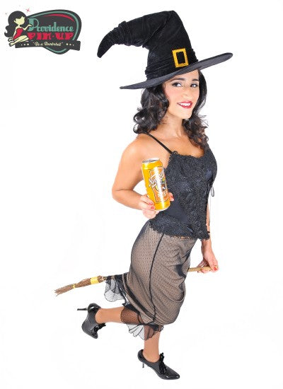 Miss October, Samantha